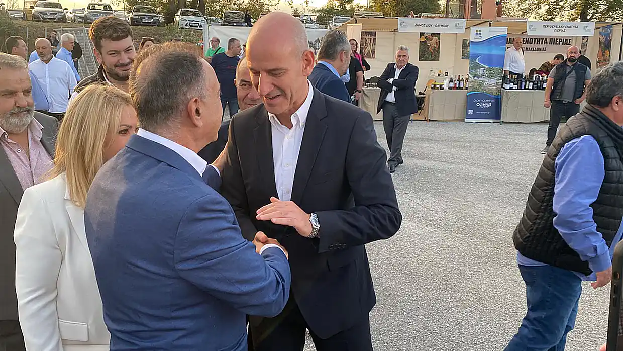 Πιερία - Δήμος Δίου-Ολύμπου: Εγκαινιάστηκε η 19η Γιορτή του Αγρότη και Κτηνοτρόφου στην Καρίτσα (εικόνες & βίντεο) Πιερία – Δήμος Δίου Ολύμπου: Εγκαινιάστηκε η 19η Γιορτή του Αγρότη και Κτηνοτρόφου στην Καρίτσα