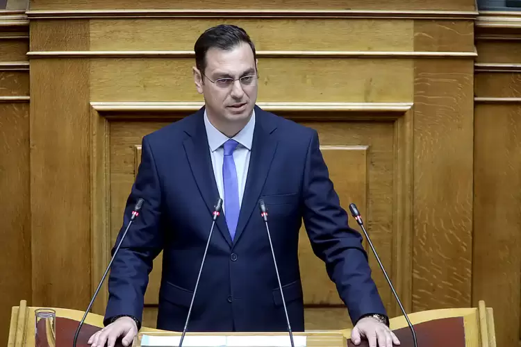 Σπύρος Κουλκουδίνας :  Διευκολύνονται οι μετεγγραφές φοιτητών τρίτεκνων και πολύτεκνων οικογενειών