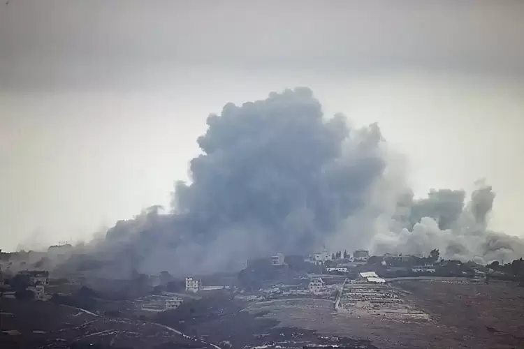 Το Ιράν εξαπέλυσε πάνω από 100 πυραύλους κατά του Ισραήλ – Σειρήνες ηχούν σε όλη τη χώρα