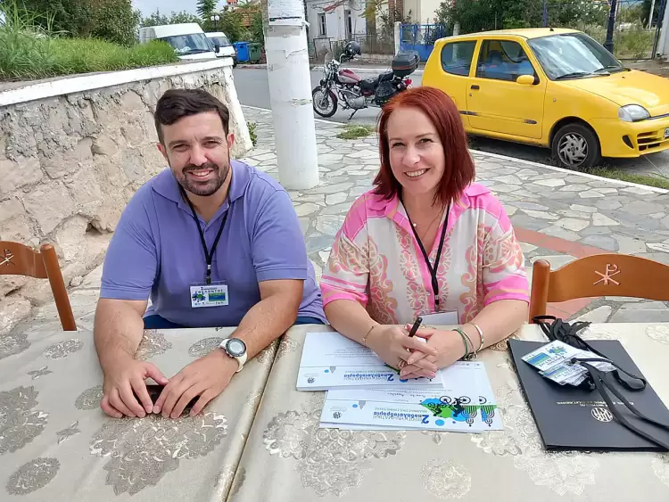 Το παραγωγικό δίδυμο της Προσκυνηματικής Ποδηλατοδρομίας Το παραγωγικό δίδυμο της Προσκυνηματικής Ποδηλατοδρομίας