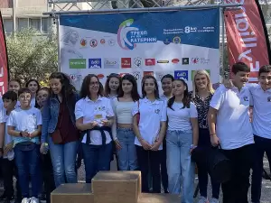 Τρέχω για την Κατερίνη: Η απονομή των μεταλλίων από τον αγώνα δρόμου (βίντεο & εικόνες)