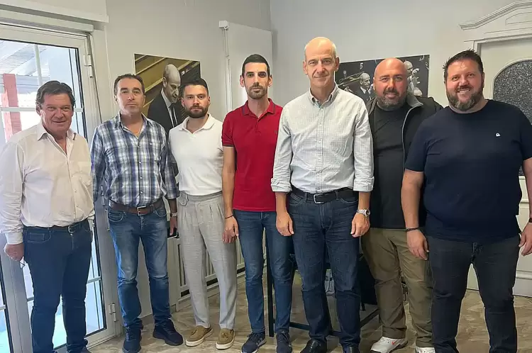 Ο Βουλευτής Πιερίας Φώντας Μπαραλιάκος με μέλη της Ένωσης Αστυνομικών υπαλλήλων Πιερίας