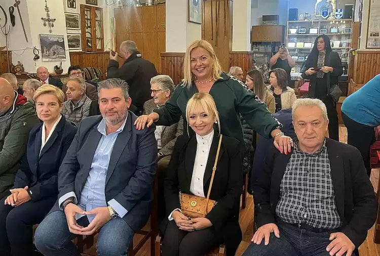 O υπ. Πρόεδρος του Επιμελητηρίου Κώστας Πίτσιας στον αγιασμό του Πολιτιστικού Συλλόγου Κοκκινοπλιτών