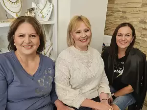 Δωρεάν σεμινάριο μακιγιάζ για τα μέλη του Συλλόγου Καρκινοπαθών Πιερίας