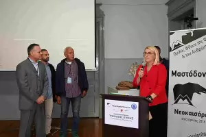 Έκθεση Φωτογραφίας στην Αστική Σχολή Κατερίνης:  «Υπερήλικες ιστορίες – Το μυστικό της μακροζωίας»