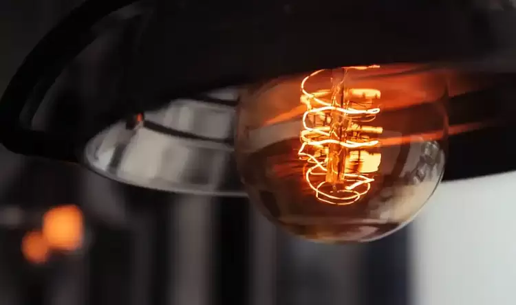 Επιδότηση στα οικιακά τιμολόγια ρεύματος – Παρέμβαση και για τις μικρομεσαίες επιχειρήσεις