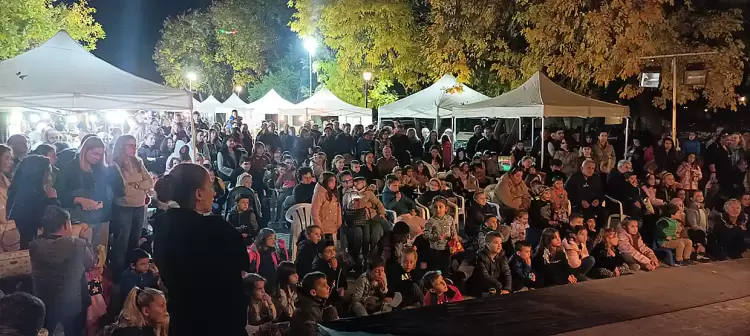 Ευχαριστίες του Μελισσοκομικού Συλλόγου Πιερίας σε όλους τους συντελεστές της 4ης Γιορτής Μελιού Ευχαριστίες του Μελισσοκομικού Συλλόγου Πιερίας σε όλους τους συντελεστές της 4ης Γιορτής Μελιού