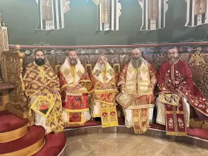 Κατερίνη: Αρχιερατικό Συλλείτουργο στον Ιερό Καθεδρικό Ναό Θείας Αναλήψεως Κατερίνη: Αρχιερατικό Συλλείτουργο στον Ιερό Καθεδρικό Ναό Θείας Αναλήψεως