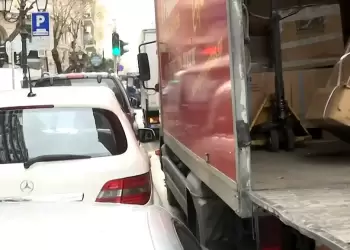 Κατερίνη: Κυκλοφοριακές ρυθμίσεις, στην οδό Δοϊράνης, λόγω φορτοεκφόρτωσης Κατερίνη: Κυκλοφοριακές ρυθμίσεις, στην οδό Δοϊράνης, λόγω φορτοεκφόρτωσης