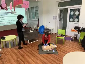 Οι εκπαιδευτικοί του 19ου Δημοτικού Σχολείου Κατερίνης εκπαιδεύονται στις πρώτες βοήθειες