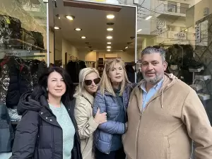 Περιοδεία του υπ. Προέδρου Κώστα Πίτσια στην κεντρική αγορά της Κατερίνης Περιοδεία του υπ. Προέδρου Κώστα Πίτσια στην κεντρική αγορά της Κατερίνης