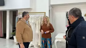 Περιοδεία του υπ. Προέδρου Κώστα Πίτσια στην κεντρική αγορά της Κατερίνης Περιοδεία του υπ. Προέδρου Κώστα Πίτσια στην κεντρική αγορά της Κατερίνης