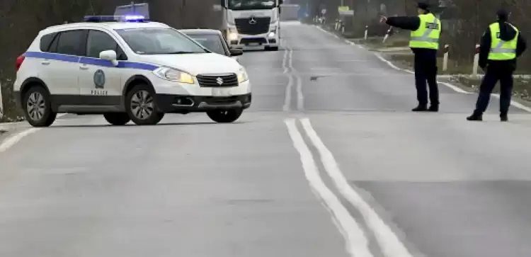 Πιερία: Παράνομη μεταφορά αλλοδαπών