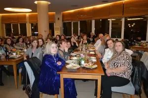 Ποσειδών Πάλλας: Βραδιά τιμής και ευχαριστιών προς το προσωπικό του ξενοδοχείου (εικόνες) Ποσειδών Πάλλας: Βραδιά τιμής και ευχαριστιών προς το προσωπικό του ξενοδοχείου