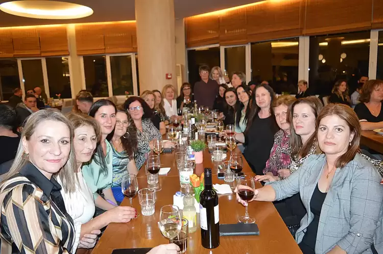 Ποσειδών Πάλλας: Βραδιά τιμής και ευχαριστιών προς το προσωπικό του ξενοδοχείου (εικόνες) Ποσειδών Πάλλας: Βραδιά τιμής και ευχαριστιών προς το προσωπικό του ξενοδοχείου