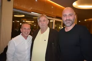 Ποσειδών Πάλλας: Βραδιά τιμής και ευχαριστιών προς το προσωπικό του ξενοδοχείου (εικόνες) Ποσειδών Πάλλας: Βραδιά τιμής και ευχαριστιών προς το προσωπικό του ξενοδοχείου