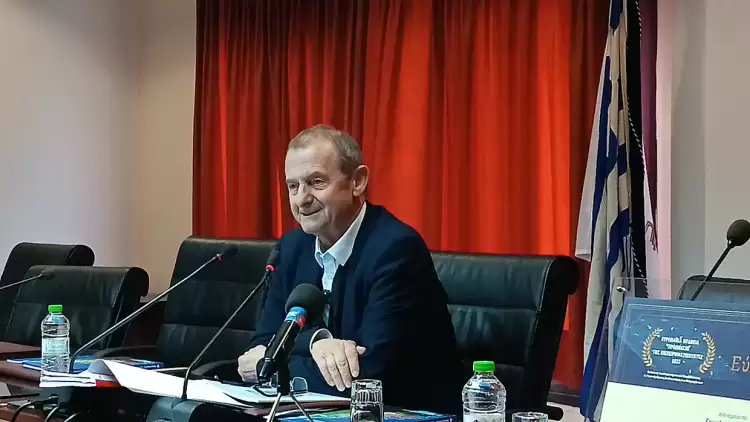 Πρόσκληση σε δημόσιο διάλογο του Ηλία Χατζηχριστοδούλου στον Κώστα Πίτσια