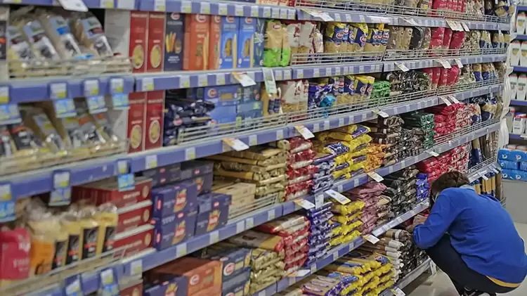 Στα σούπερ μάρκετ ειδικά ταμπελάκια σε 600 προϊόντα με μειωμένες τιμές