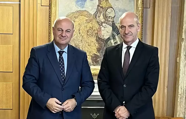 Συνάντηση Φ. Μπαραλιάκου με τον Υπουργό Αγροτικής Ανάπτυξης Κ. Τσιάρα Συνάντηση Φ. Μπαραλιάκου με τον Υπουργό Αγροτικής Ανάπτυξης Κ. Τσιάρα