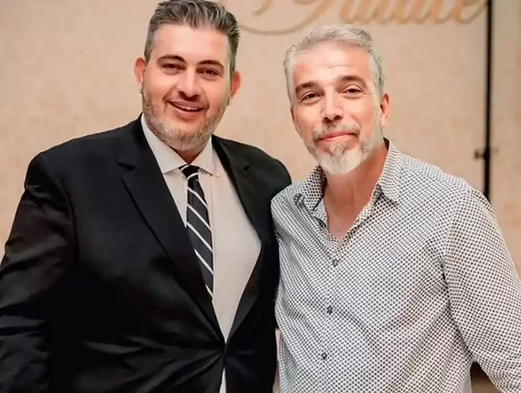 O Επιχειρηματίας Χαλκίδης Καλλίστρατος στον αγώνα των εκλογών Ο Χαλκίδης Καλλίστρατος επιμελητηριακός σύμβουλος με τον Κώστα Πίτσια