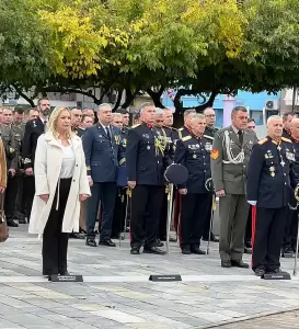 Η Υφυπουργός Ανάπτυξης εκπρόσωπος της Κυβέρνησης στον Εορτασμό της Ημέρας των Ενόπλων Δυνάμεων στη Βέροια
