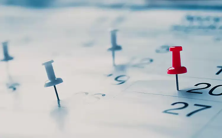 Αργίες 2025: Πόσα τριήμερα έχει η χρονιά; Αργίες 2025: Χαμόγελα για μαθητές και εργαζόμενους