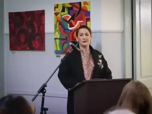 Αστική Σχολή Κατερίνης: Η Ετήσια Έκθεση του Συλλόγου Εικαστικών Καλλιτεχνών Πιερίας (εικόνες) Αστική Σχολή Κατερίνης: Η Ετήσια Έκθεση του Συλλόγου Εικαστικών Καλλιτεχνών Πιερίας