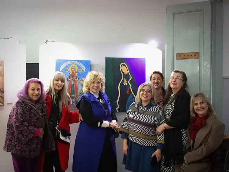 Ομαδική εικαστική έκθεση στην Αστική Σχολή Κατερίνης Αστική Σχολή Κατερίνης: Η Ετήσια Έκθεση του Συλλόγου Εικαστικών Καλλιτεχνών Πιερίας