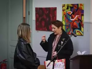 Αστική Σχολή Κατερίνης: Η Ετήσια Έκθεση του Συλλόγου Εικαστικών Καλλιτεχνών Πιερίας (εικόνες) Αστική Σχολή Κατερίνης: Η Ετήσια Έκθεση του Συλλόγου Εικαστικών Καλλιτεχνών Πιερίας