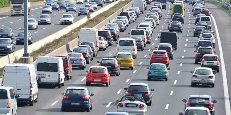 Αυξημένα μέτρα της Τροχαίας σε όλη την επικράτεια κατά την εορταστική περίοδο των εορτών