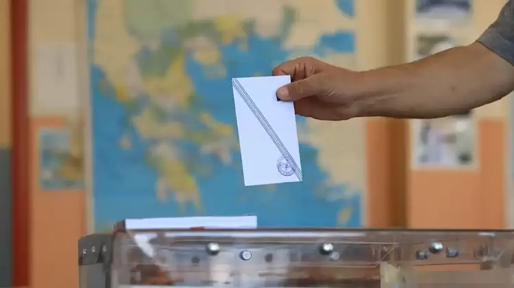 Δημοσκόπηση Gpo: Στο 30,3% η ΝΔ στην εκτίμηση ψήφου –  7 στους 10 θέλουν εκλογές 2027