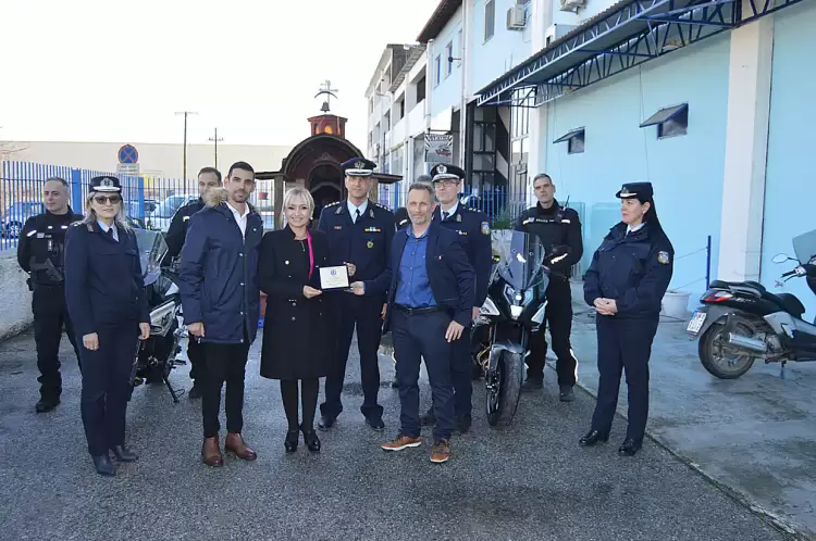 Δωρεά δυο μοτοσικλετών στη Δ.Α. Πιερίας από την Αντιπεριφερειάρχη Πιερίας