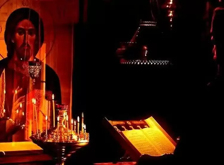 Εόρτιες Θείες Λειτουργίες για Νέους, Εργαζομένους & Ταξιδιώτες