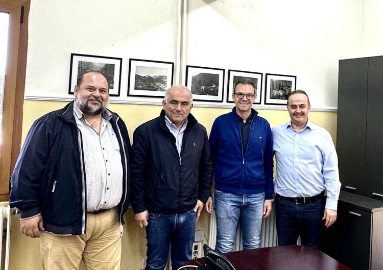 Επίσκεψη της Ένωσης Ξενοδόχων Πιερίας στον Διευθυντή Δασών