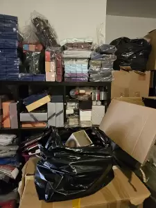 Έστελναν προϊόντα «μαϊμού» μέσω ταχυδρομείου στο εξωτερικο