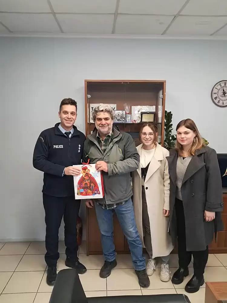 Εθιμοτυπική επίσκεψη στο Τμήμα Τροχαίας Κατερίνης !