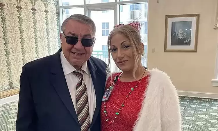 Ευχές του Προέδρου Φίλων Πιερικού Βοστώνης Aργύριου Καμπίσιου Ευχές του Προέδρου Φίλων Πιερικού Βοστώνης Aργύριου Καμπίσιου