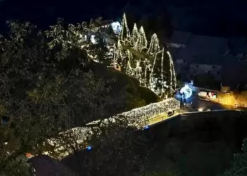 Ιδανικός προορισμός και για τα Χριστούγεννα η Κύπρος – Ο θεσμός των Χριστουγεννιάτικων Χωριών που κερδίζει τις εντυπώσεις