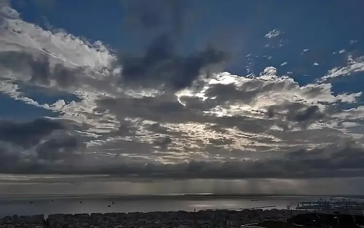 Ο καιρός για την Κατερίνη και την Πιερία σήμερα 06/12/2024: Νεφώσεις με λίγες τοπικές βροχές