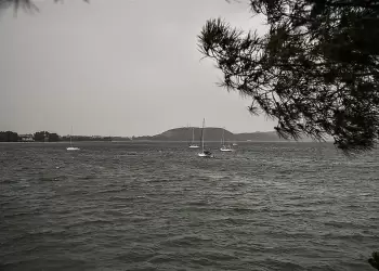 Ο καιρός για την Κατερίνη και την Πιερία σήμερα 09/12/2024: Παροδικές νεφώσεις με τοπικές βροχές Ο καιρός για την Κατερίνη και την Πιερία σήμερα 09/12/2024: Παροδικές νεφώσεις με τοπικές βροχές