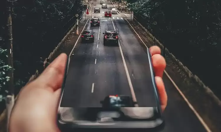 Κινητά τηλέφωνα: Έρχεται το τέλος τους - Τι θα τα αντικαταστήσει; Κινητά τηλέφωνα: Έρχεται το τέλος τους – Τι θα τα αντικαταστήσει;