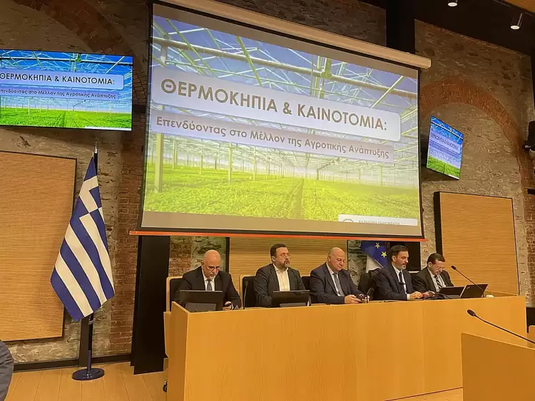 Κώστας Τσιάρας: Οι θερμοκηπιακές καλλιέργειες αποτελούν το μέλλον του πρωτογενούς τομέα