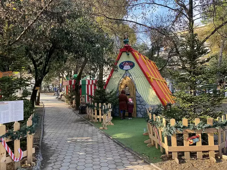 Λίγο πριν την μεγάλη πρεμιέρα της επιστροφής για το «Πάρκο των Χρωμάτων»