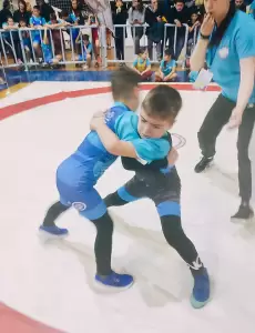 Ολύμπιοι Κατερίνης: Με 25 μετάλλια επέστρεψαν οι μικροί "γίγαντες" παλαιστές Ολύμπιοι Κατερίνης: Με 25 μετάλλια επέστρεψαν οι μικροί “γίγαντες” παλαιστές