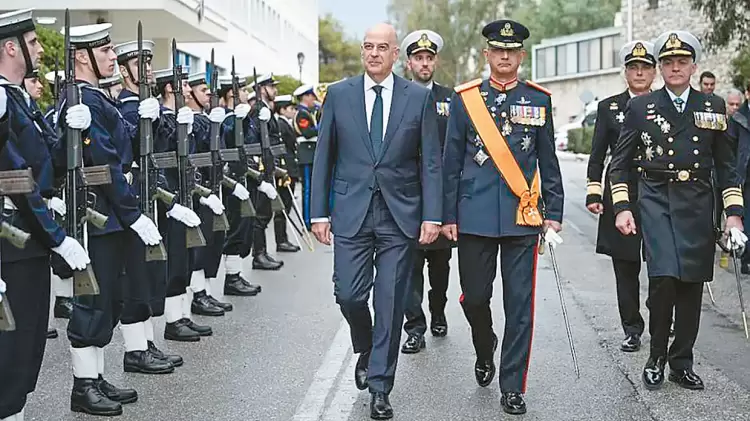 Σπίτια για στρατιωτικούς, δασκάλους και γιατρούς σε νησιά και Θράκη