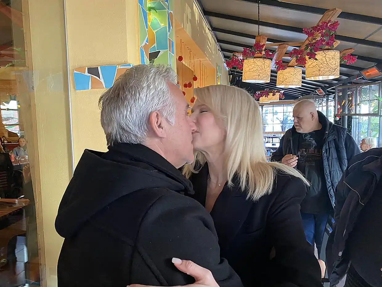 Στην Κατερίνη η Θεοδώρα Τζάκρη από το Κίνημα Δημοκρατίας του Στεφάνου Κασελλάκη