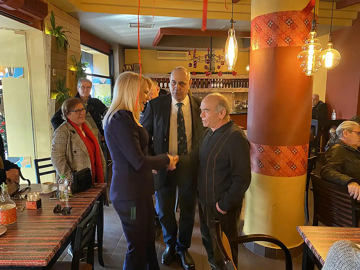 Στην Κατερίνη η Θεοδώρα Τζάκρη από το Κίνημα Δημοκρατίας του Στεφάνου Κασελλάκη