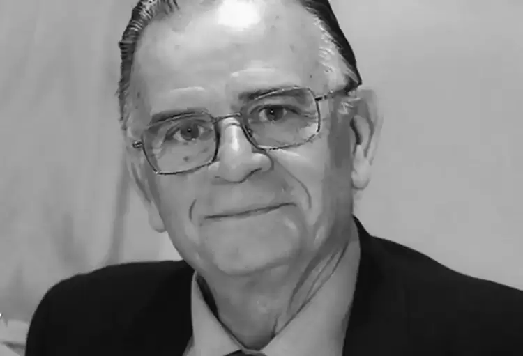 Συνέντευξη (Απόσπασμα) με τον Σαράντο Καργάκο, φιλόλογο, συγγραφέα