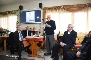 Τιμήθηκε στο Κολινδρό ο συγγραφέας και δημοσιογράφος Γ. Τσαμπούρης