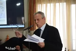 Τιμήθηκε στο Κολινδρό ο συγγραφέας και δημοσιογράφος Γ. Τσαμπούρης